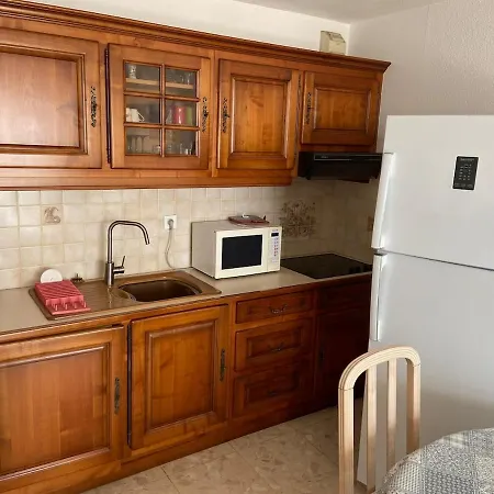 Avec Balcon Face 公寓 山地圣母村